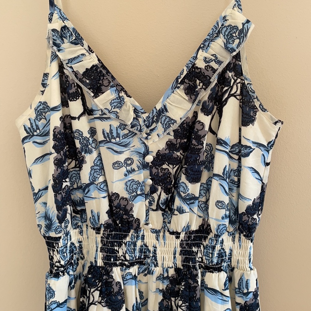 Patterned Maxi Dress - Picture 6 of 11